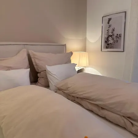 Zuhause Auf Zeit - Naehe Bodensee Und Messe Friedrichshafen Appartement *
