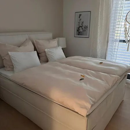 Zuhause Auf Zeit - Naehe Bodensee Und Messe Friedrichshafen Appartement *